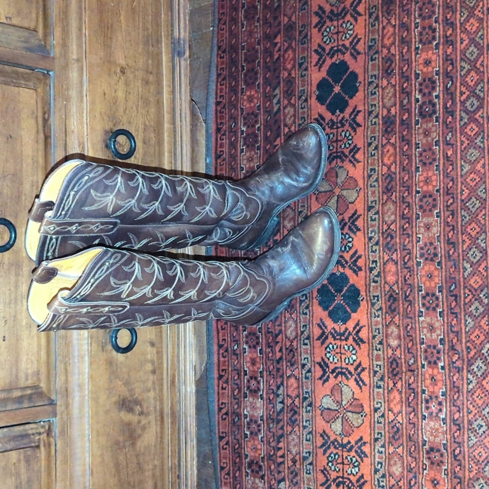 Old Gringo Mayra Brass Round Toe Regular Fit Boots 7 B